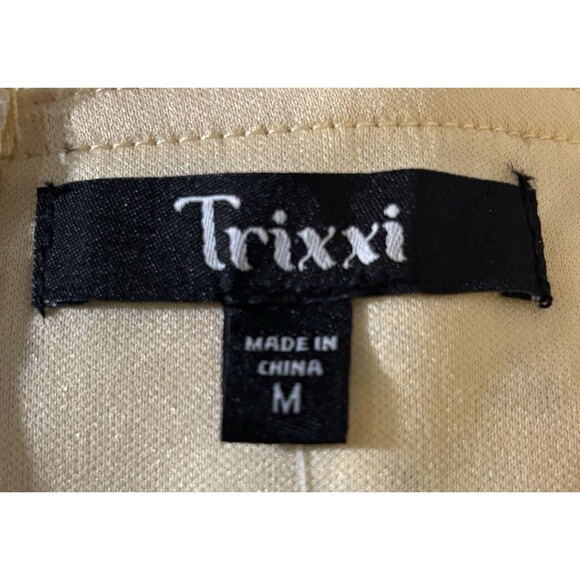 Trixxi Women’s Size Medium Yellow Floral Tiered Ric Rac Trim Mini Dress - Picture 5 of 7